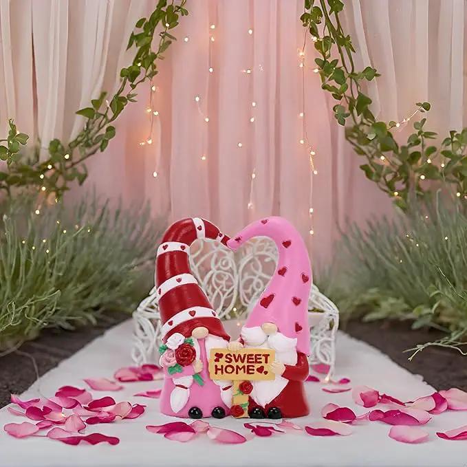 TERESA'S COLLECTIONS Garden Gnomes Outdoor Decor, Resin Heart-Shaped Pink Cute Gnome Couple Decorations for Home, Garden Decor Love Gifts for Women, 4.3" by GreenHaven Gardens
