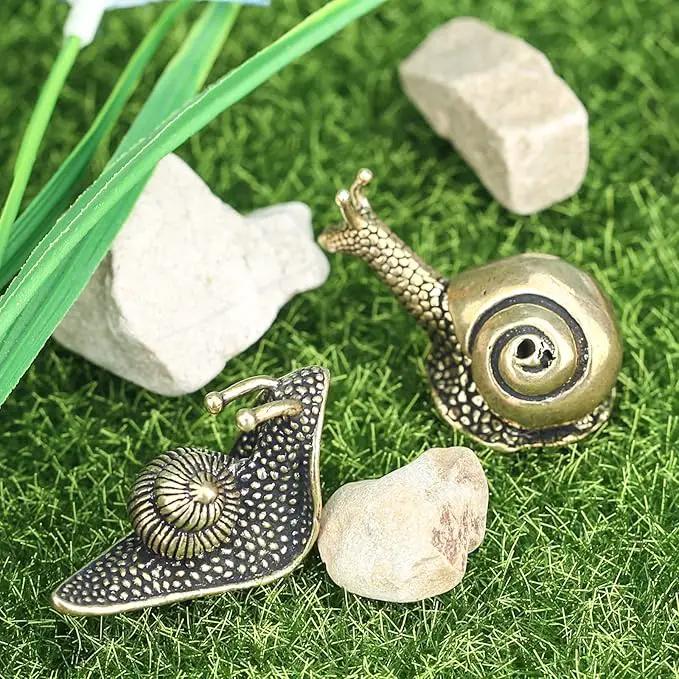 2pcs Snail decor Outdoor pond Garden snail figurine Brass Snail With feng shui decorative effect The meaning of the snail walk slowly and have a safe journey，Suitable for computer desk decoration by GreenHaven Gardens