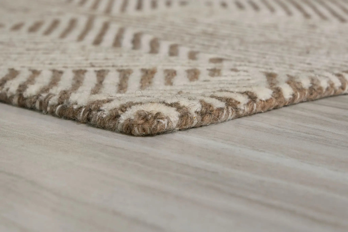 Jadott - Rug by Unique Piece Furniture