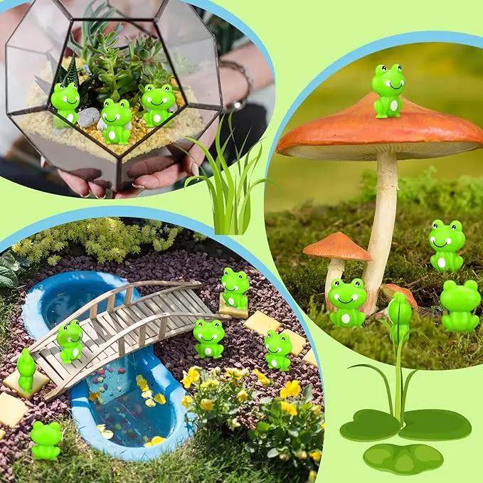 200 Pcs Mini Frog Garden Decor Green Frog Figurines Tiny Frogs Bulk Plastic Frogs Little Frogs for Fairy Moss Landscape DIY Craft Accessories Home Ornament Dollhouse (Classic Style) by GreenHaven Gardens
