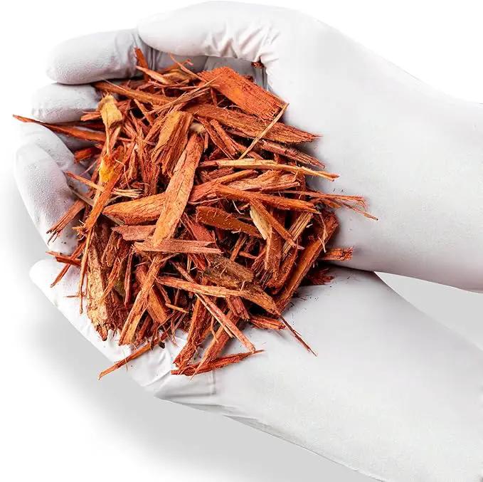 Red Mulch - Improve Soil Fertility and Insulate Plant Roots - 10 QUARTS by GreenHaven Gardens