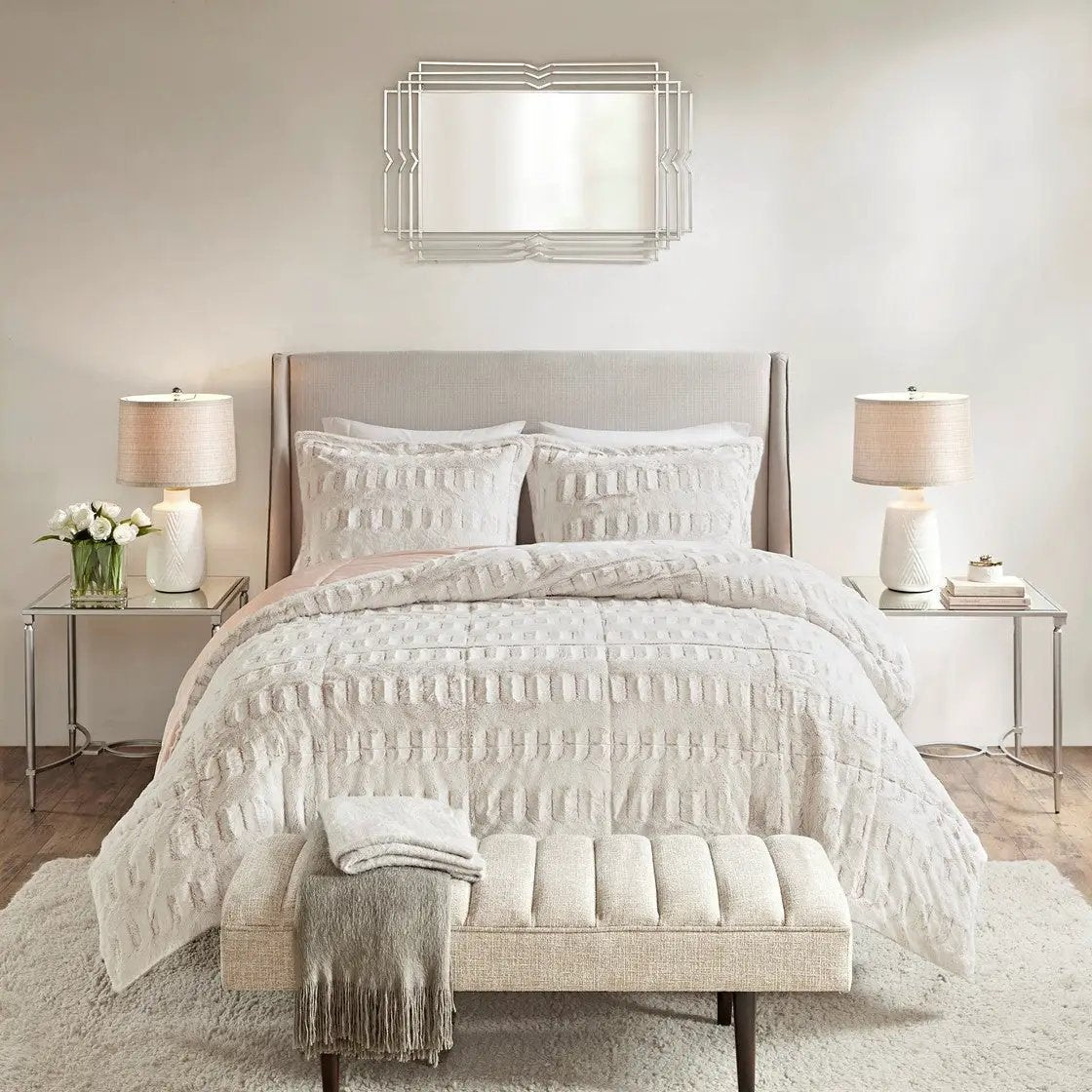 Full/Queen Back Print Long Fur Comforter Mini Set by HouseOfZazla