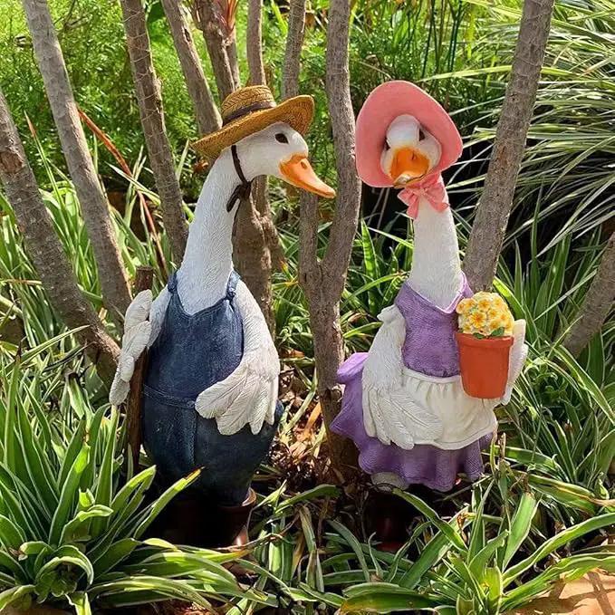 Garden Statues Gardener Couple Duck, Indoor Outdoor Decorations Cute Ducks Art Décor Goose Figurine Ornament for Yard Home Garden Patio and Office (Male) by GreenHaven Gardens
