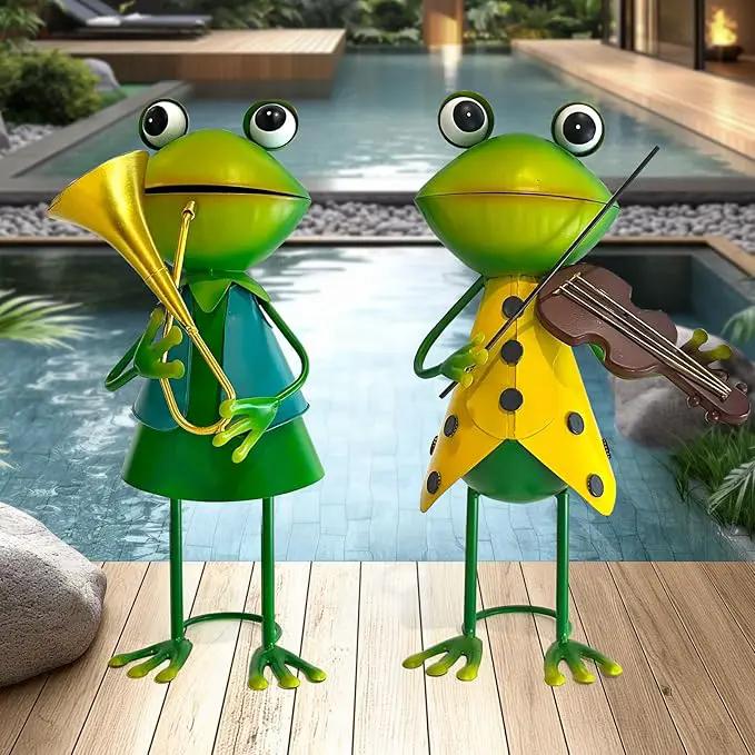 HONGLAND Frog Metal Yard Art - Metal Frog Outdoor Statue - Frog Garden Decorations - 3D Frog Figurine - Christmas Holiday Lawn Patio Yard Garden Decor Gardening Gifts for Women (Violin) by GreenHaven Gardens