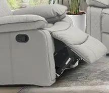 Modern Comfort Reclining Chair by HouseOfZazla
