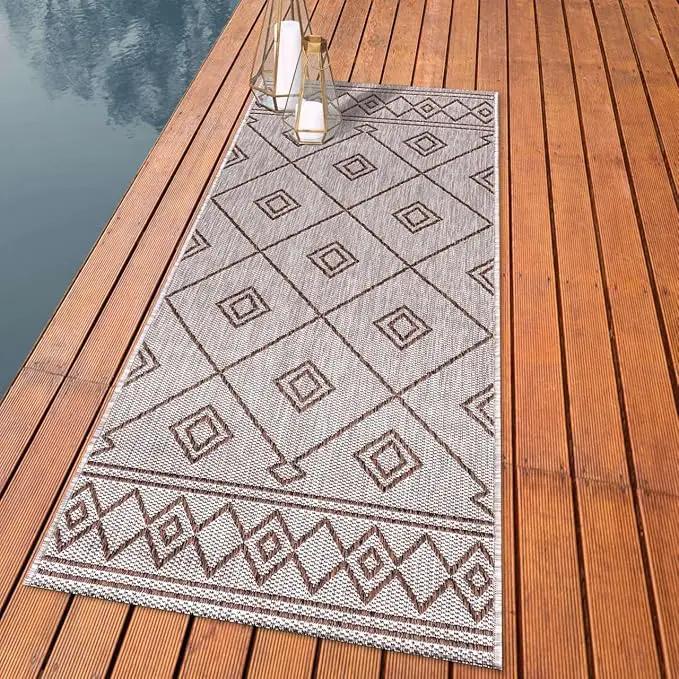 Keen Home Design Terrace Outdoor Runner Rug - 2x6 Washable Indoor/Outdoor Rug for Patio, Kitchen, Balcony, Beach, Garden, Deck and Porch, Size: 2'2"x5'7" by GreenHaven Gardens