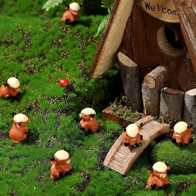Suzile Mini Highland Cow Figurine Cute Highland Cow Statues Decor Handmade Resin Sculpture Ornament for Decorations Home Bathroom Kitchen Garden Office Desk (Classic Style) by GreenHaven Gardens