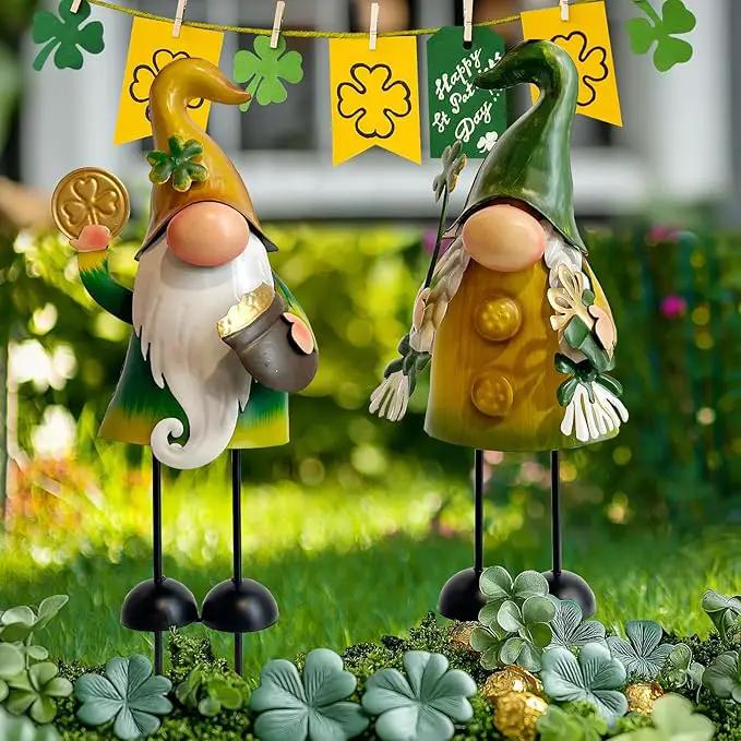 HONGLAND St.Patricks Day Decorations Outdoor Green Gnomes, Metal Gnomes Figurine Irish Leprechaun St Patricks Day Decor, Luck Shamrock Gnome for Home Outside Garden Lawn Party Yard Patio (18 INCH) by GreenHaven Gardens