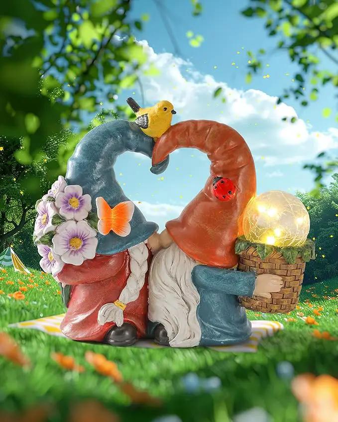 iStatue Solar-Powered 8.3'' Spring Summer Kissing Gnomes Decorations for Home & Garden - Decorative Outdoor Lawn Ornaments and Statues Clearance (Loved Gnomes) by GreenHaven Gardens