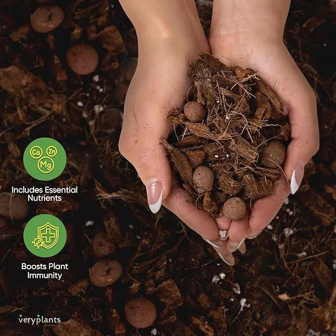 Molly's Aroid Mix - Premium Soilless Chunky Potting Mix for Tropical and Indoor Plants - Contains Orchiata Bark, Coco Chips, Worm Castings, Horticultural Charcoal, Mycorrhizae 10 Dry Quarts by GreenHaven Gardens