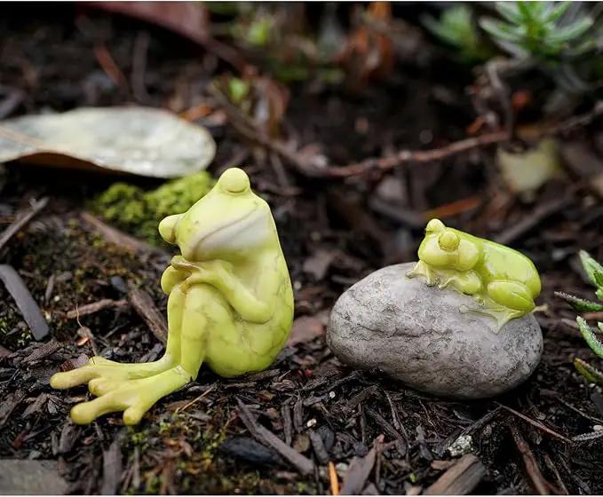 Top Collection Miniature Fairy Garden and Terrarium Statue, Frog Resting by GreenHaven Gardens