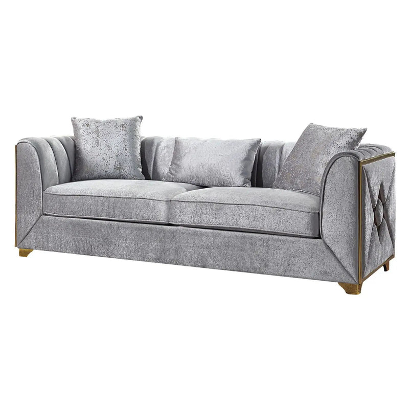 Velencia - Sofa by HouseOfZazla