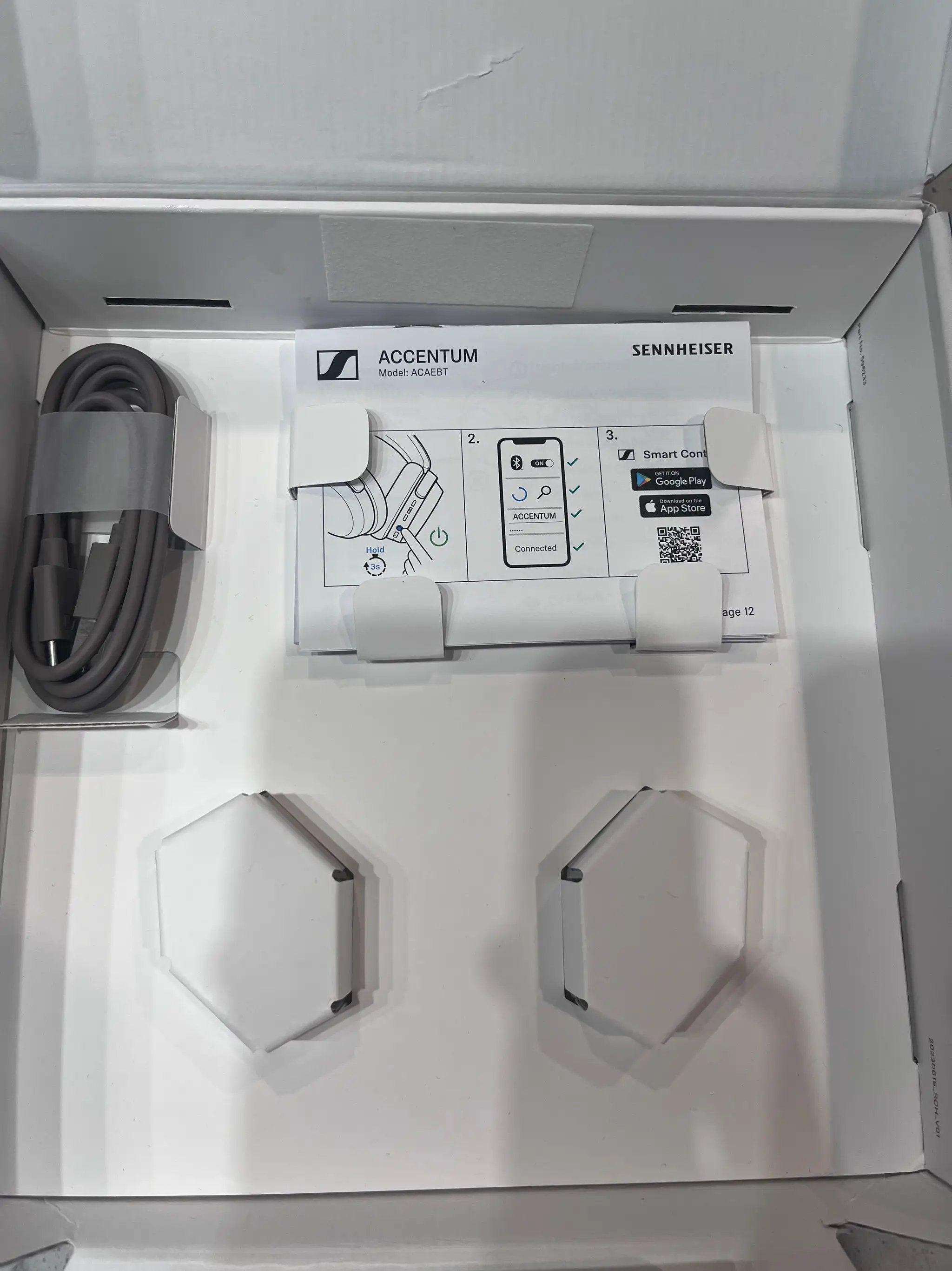 Sennheiser ACCENTUM Wireless Bluetooth Headphones - 50-Hour by Selzalot