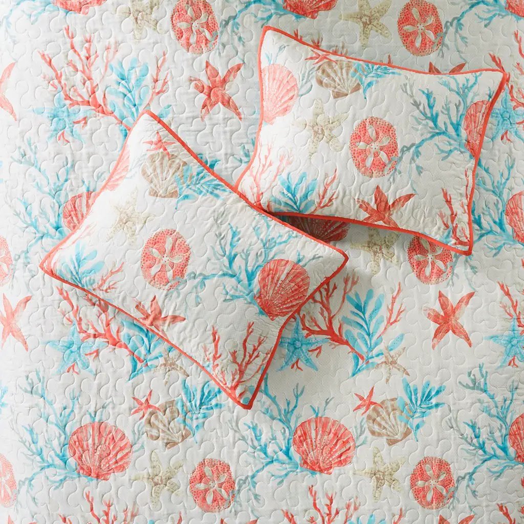 6 Piece Cotton Sateen Quilt Set with Throw Pillows Coral Full/Queen by HouseOfZazla