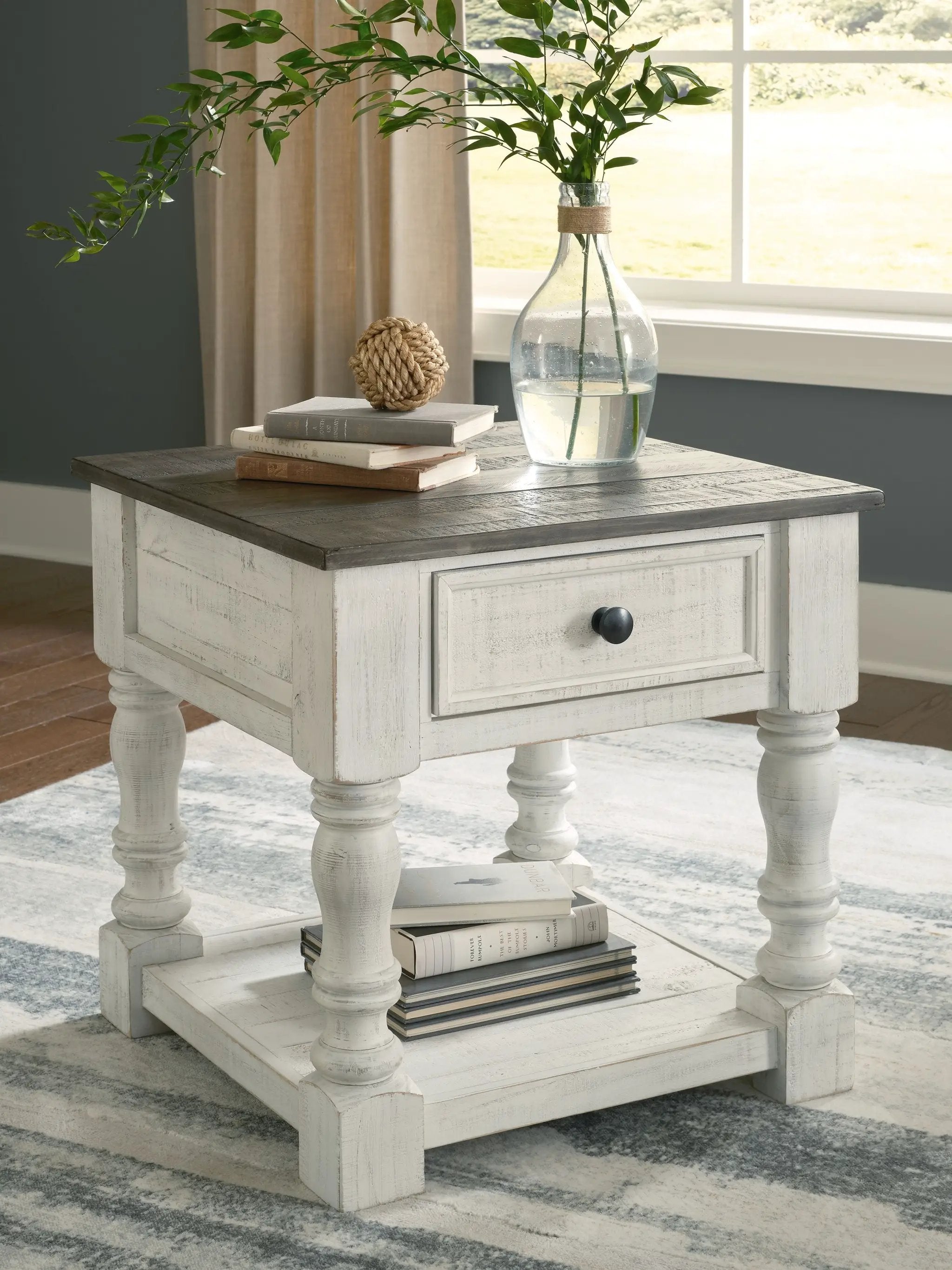Havalance - Square End Table - White / Gray by Unique Piece Furniture