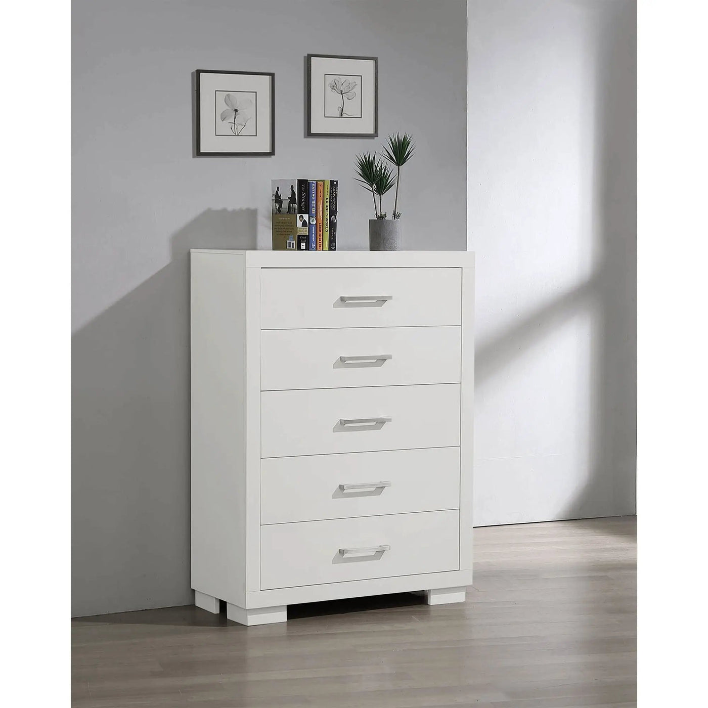 Polk - 5 Drawer Bedroom Chest by HouseOfZazla