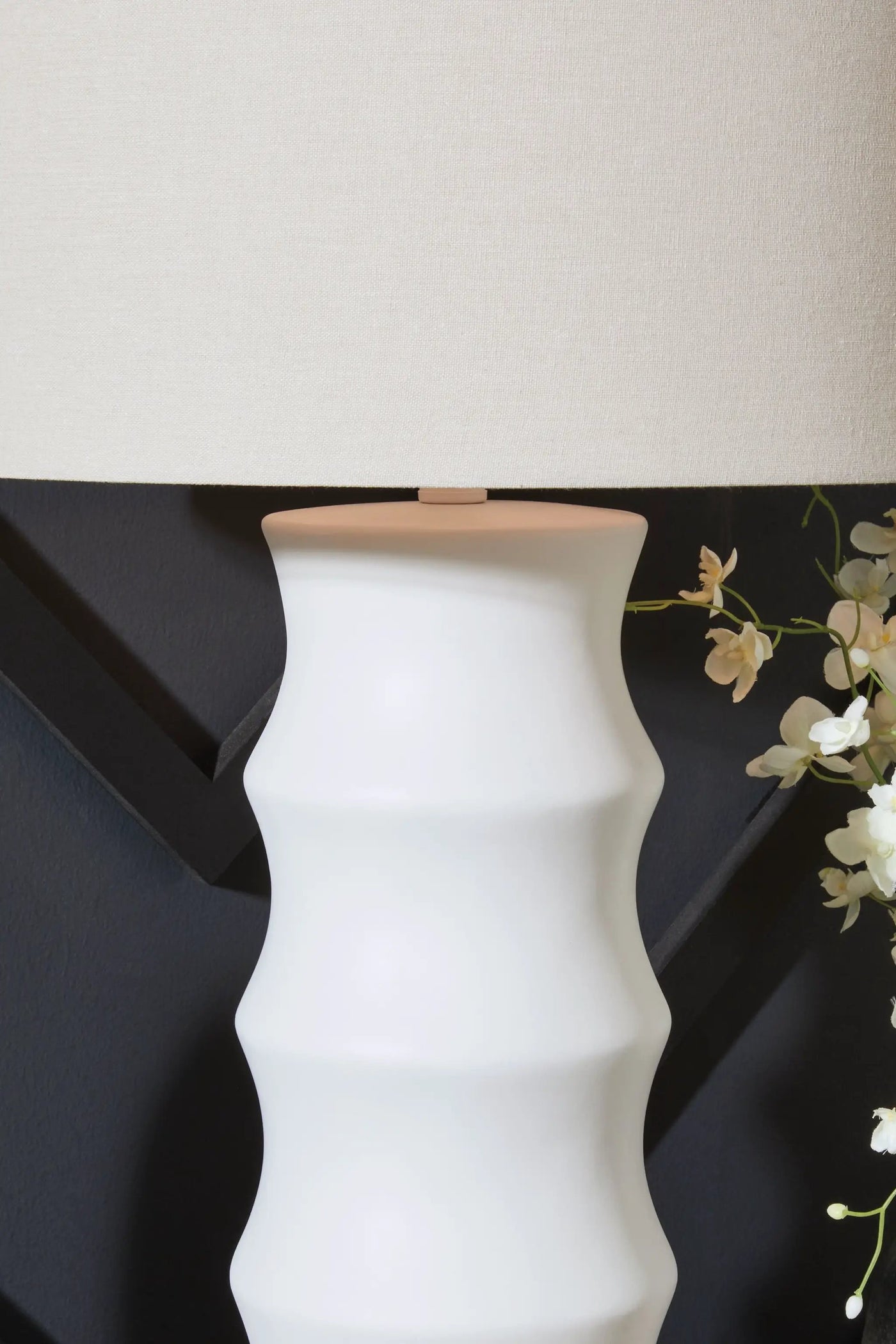Veraleigh - Poly Lamp by Unique Piece Furniture