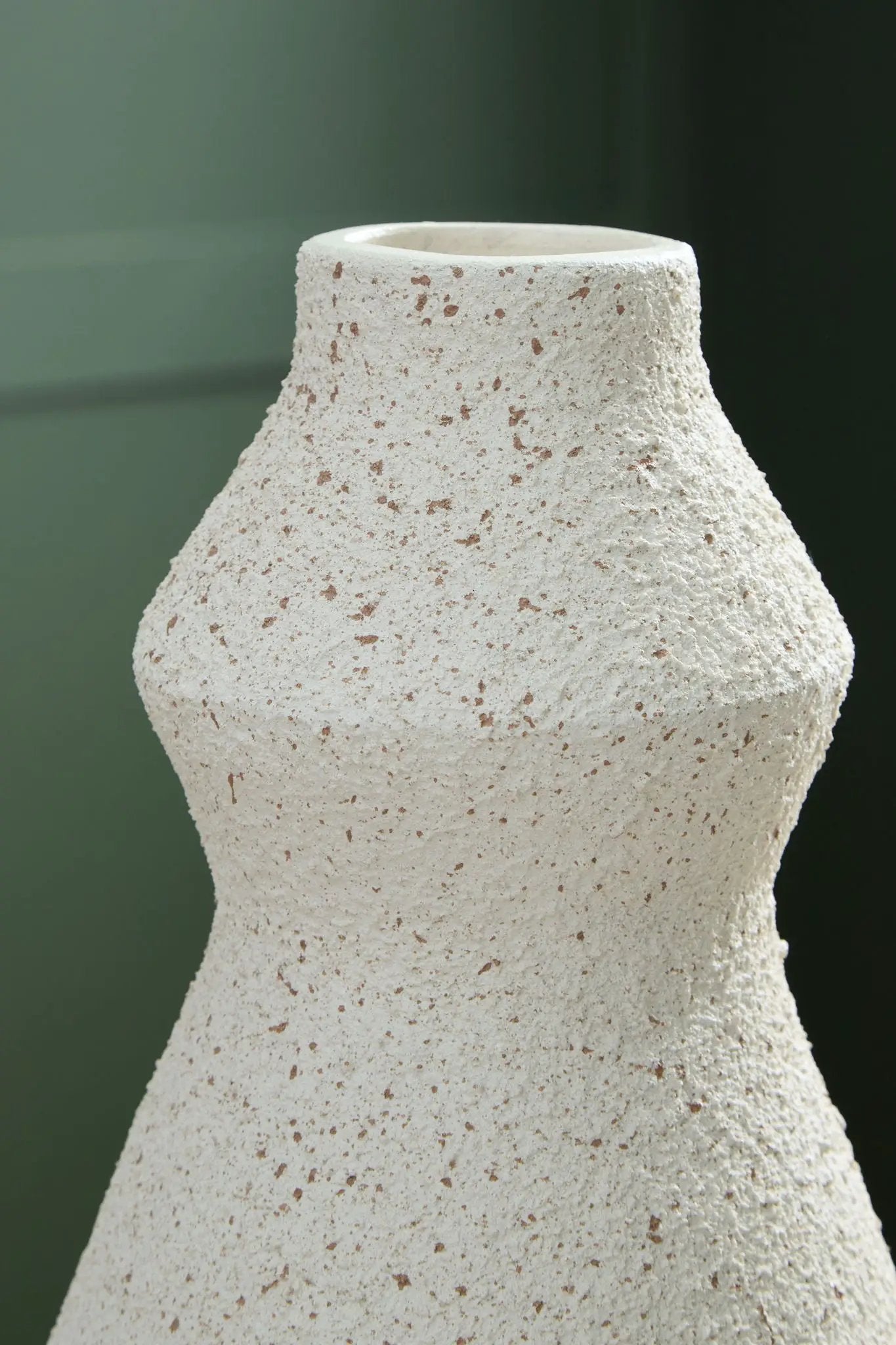 Dawthorne - Vase by Unique Piece Furniture