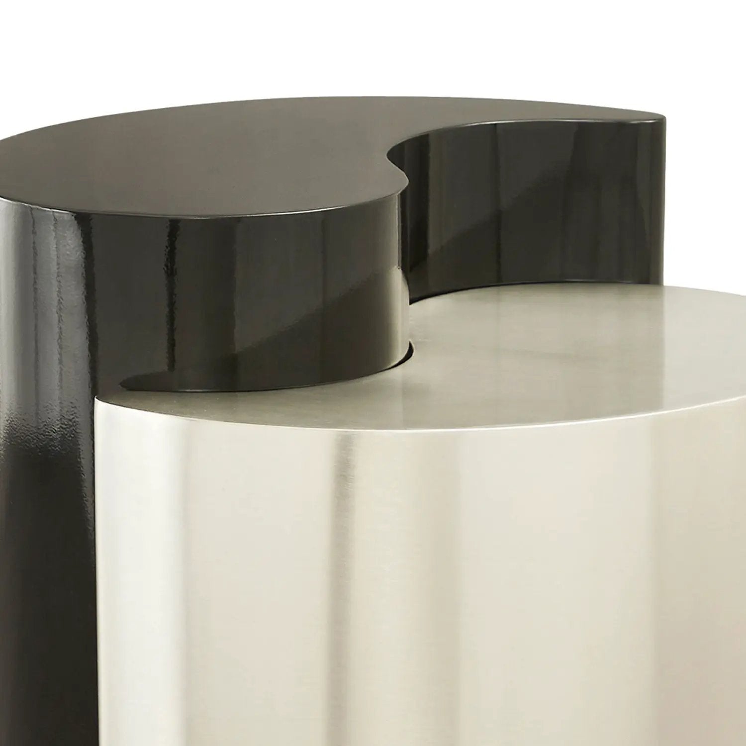 Ying Yang - Table by HouseOfZazla