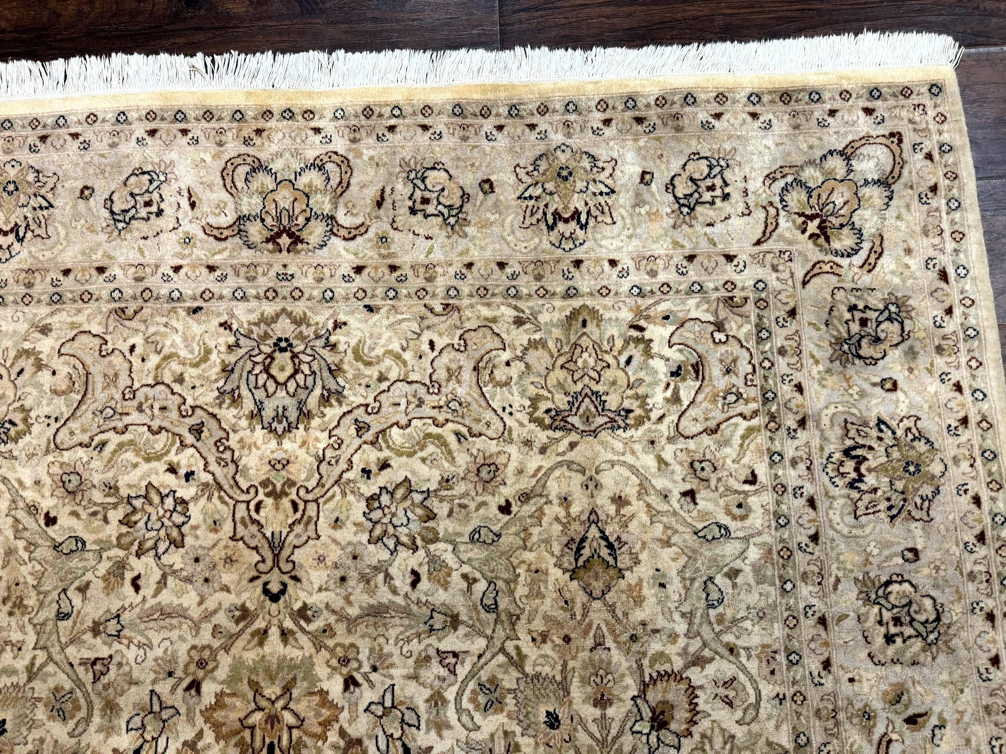 Pak Persian Rug 6x9, Vintage Handmade Wool Carpet, Floral, Beige by Jewel Rugs