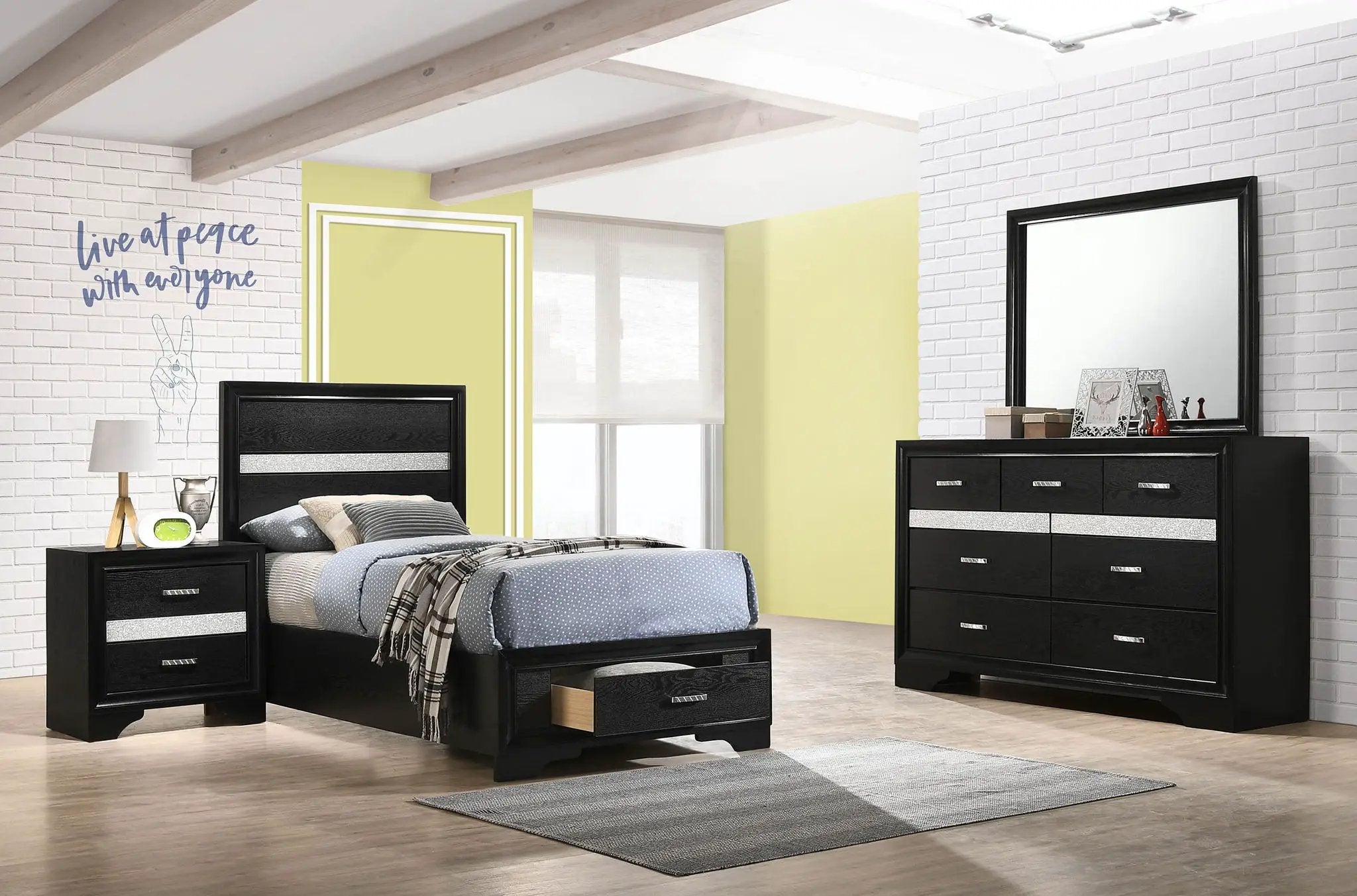 Miranda 4-piece Twin Bedroom Set Black by Unique Piece Furniture