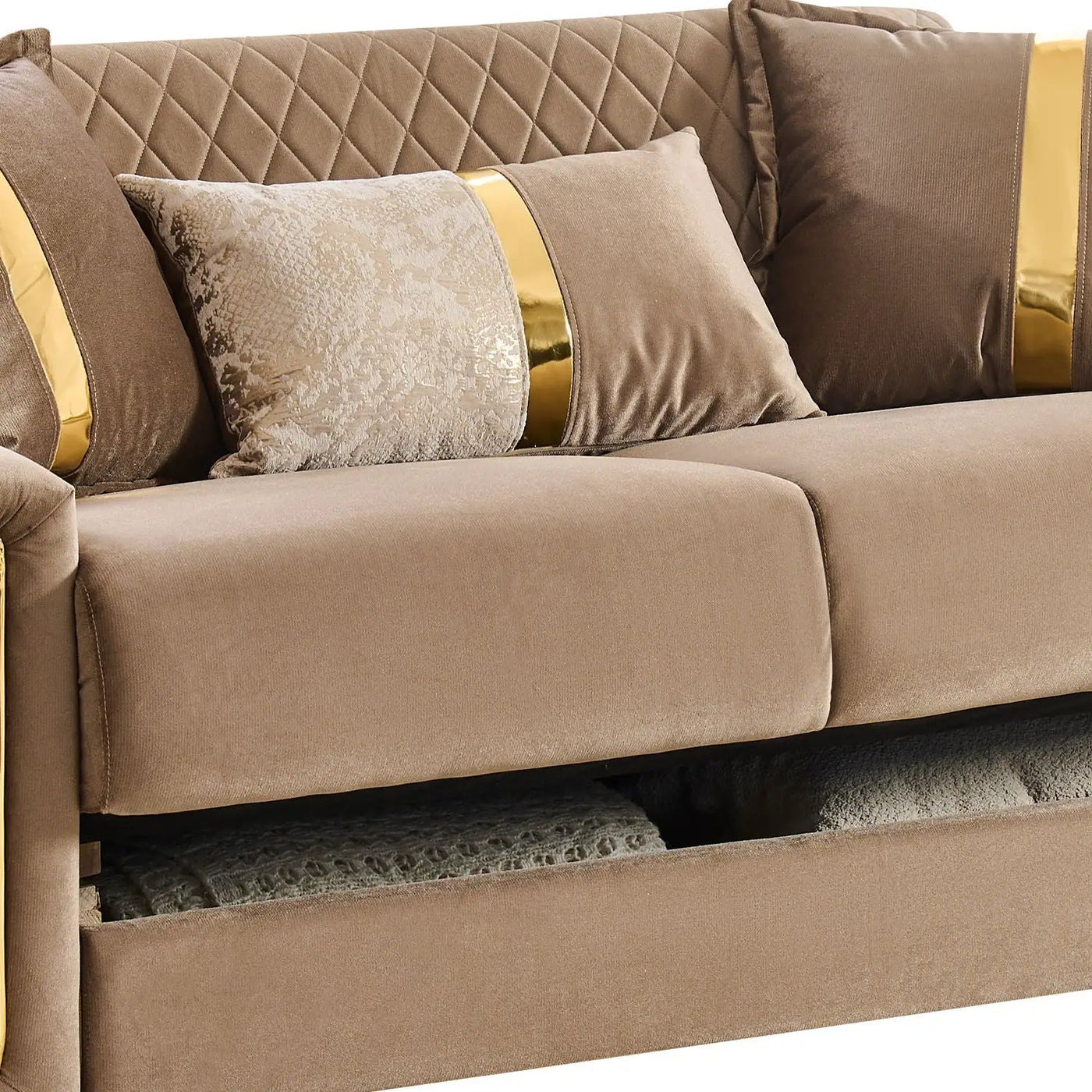 Lisa - Loveseat by HouseOfZazla