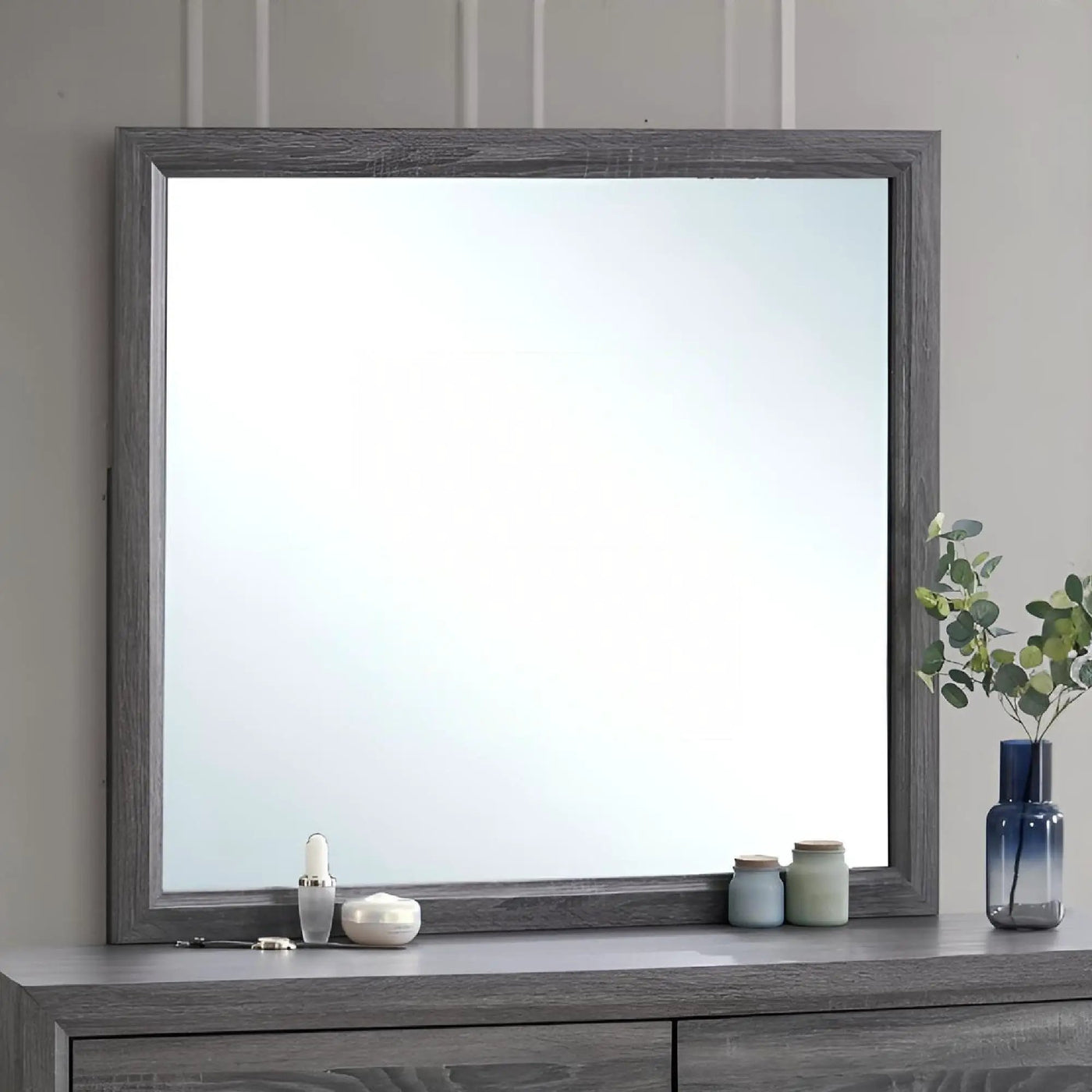 Glasgow - Mirror With Minimalist Design And Low Distortion Glass by Unique Piece Furniture