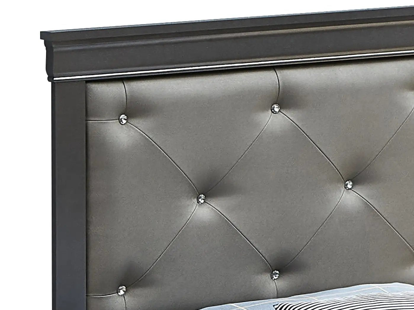 Lorana - Bed by HouseOfZazla