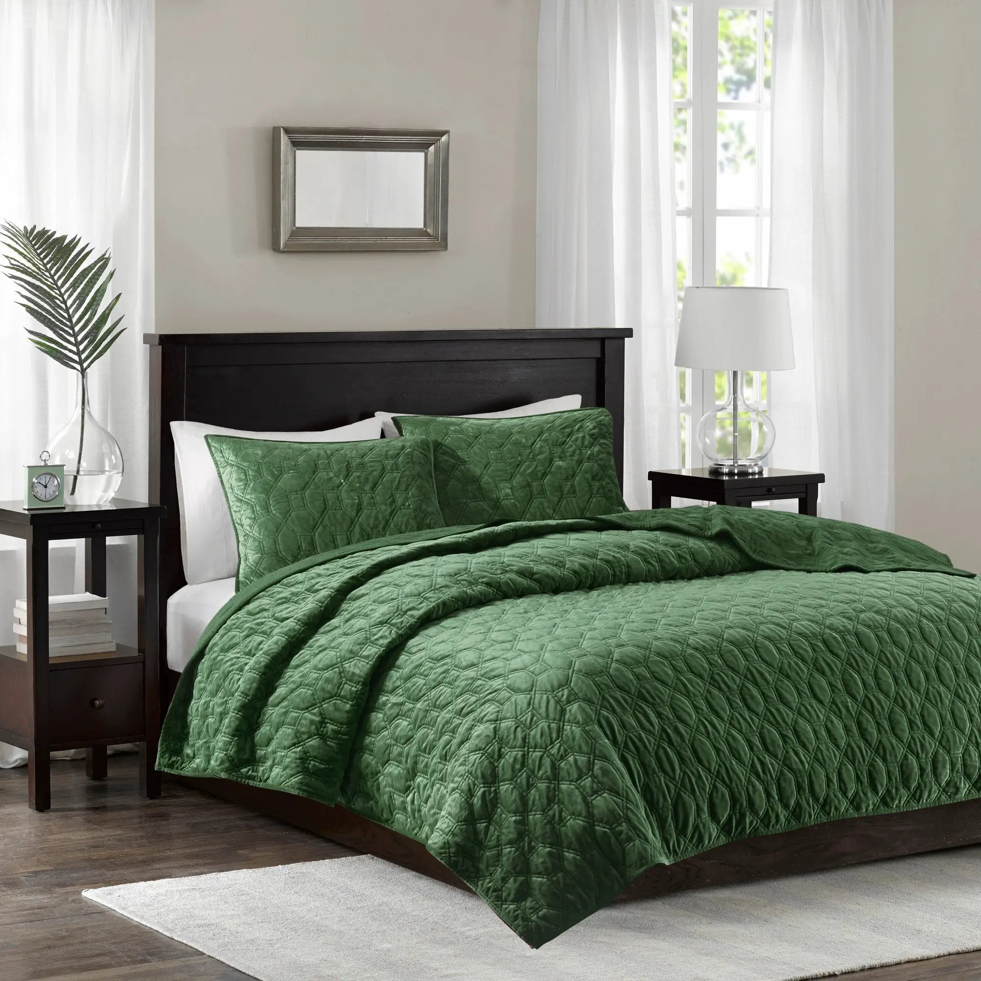 3 Piece Velvet Quilt Set Green Full/Queen by HouseOfZazla