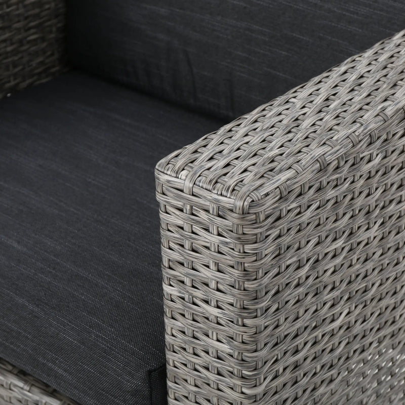 Puerta 4-Piece Outdoor Furniture Set by HouseOfZazla