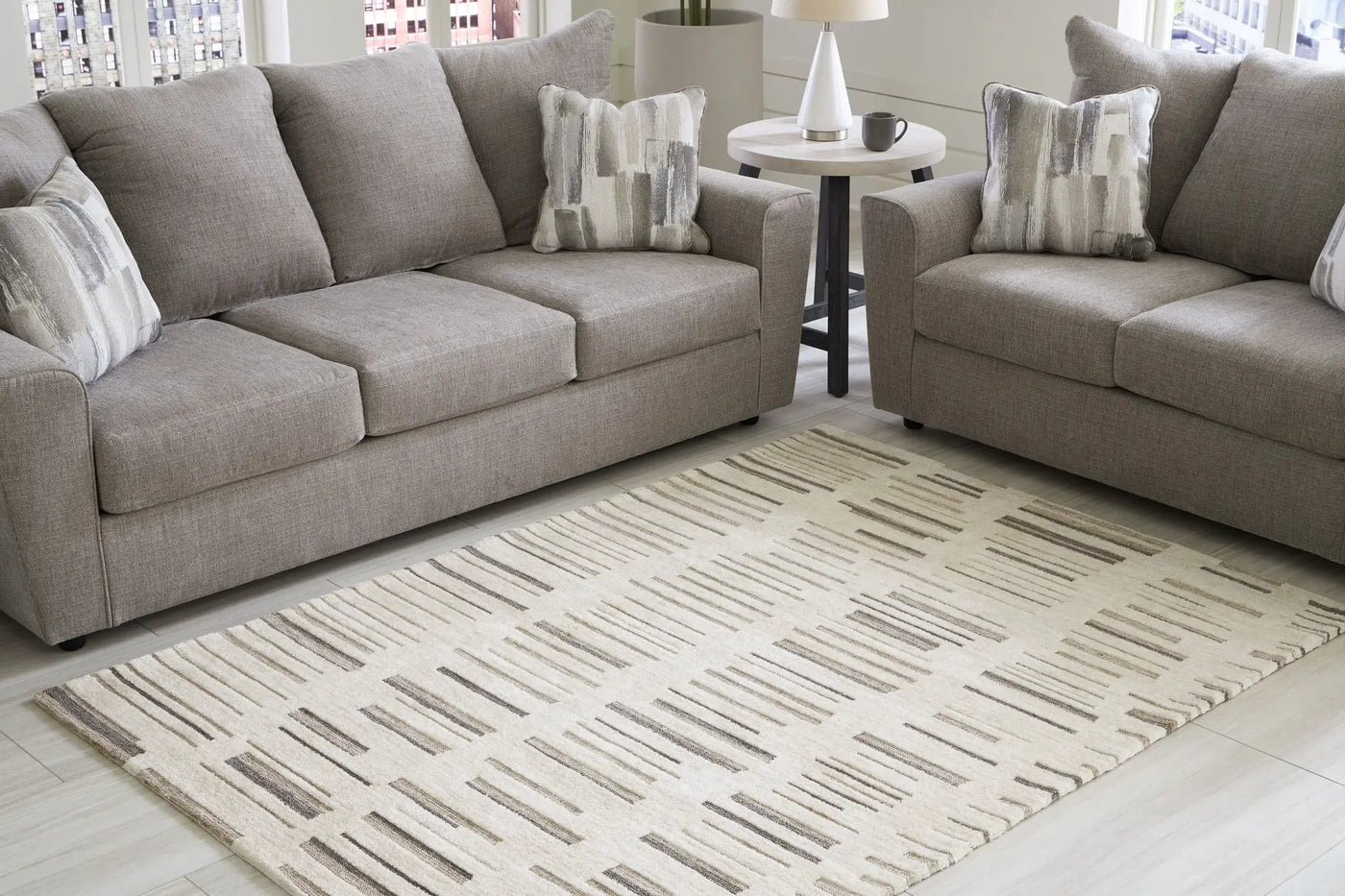 Leesdale - Rug by Unique Piece Furniture