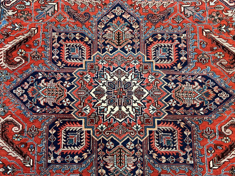 Antique Persian Heriz Rug – 11x16 Palace Size, Geometric Medallion, 1920s by Jewel Rugs