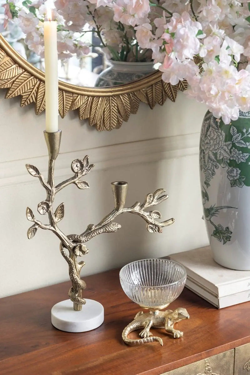 5x5x4.5' Gold Lizard Pedestal Bowl with Ribbed Glass Dish by HouseOfZazla
