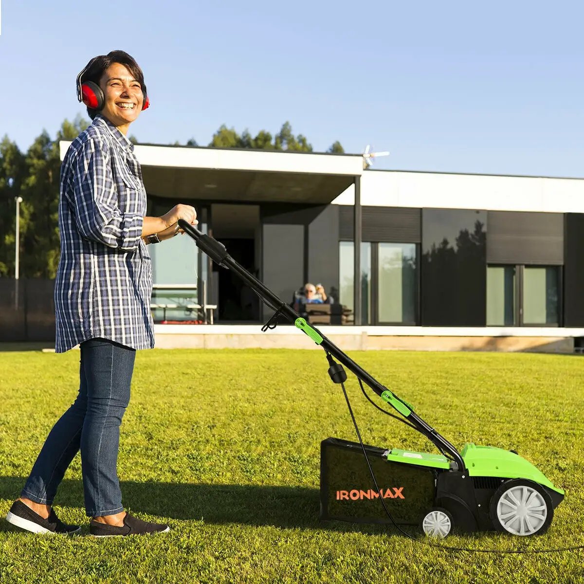 13 Inch 12 Amp Electric Scarifier with Collection Bag and Removable Blades, photo 2 of 9