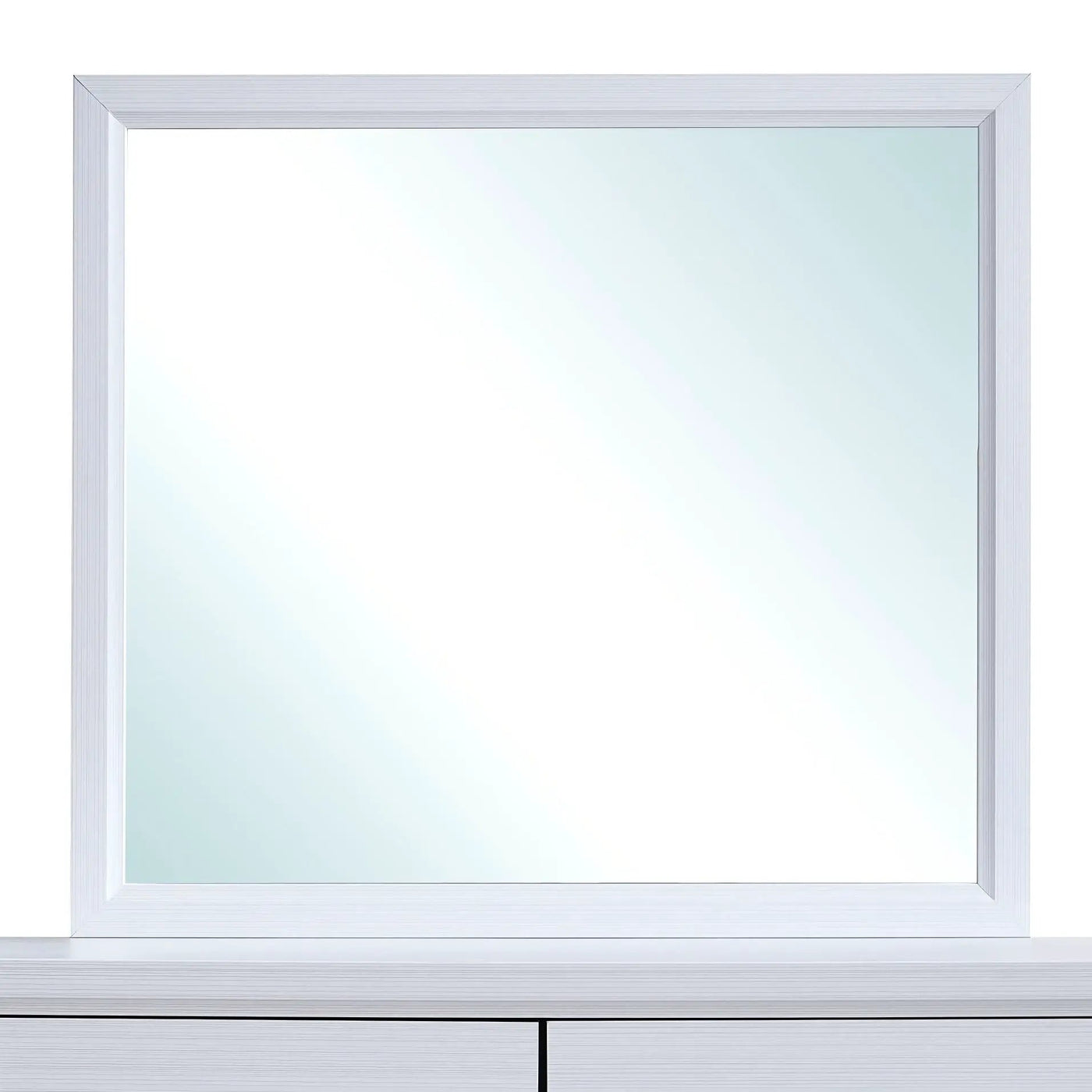 Glasgow - Mirror With Minimalist Design And Low Distortion Glass by Unique Piece Furniture