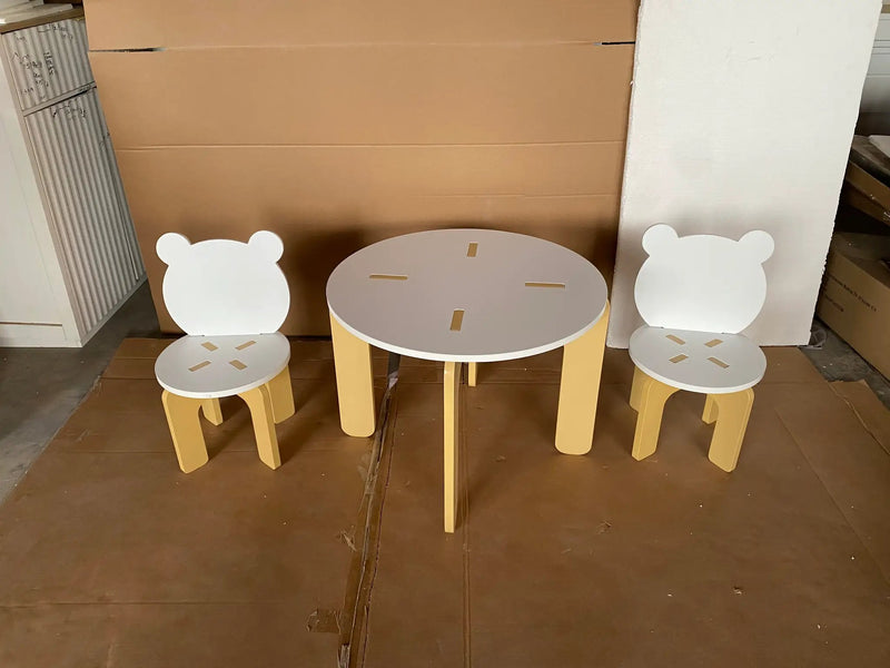Kids Table and Chair Set by HouseOfZazla