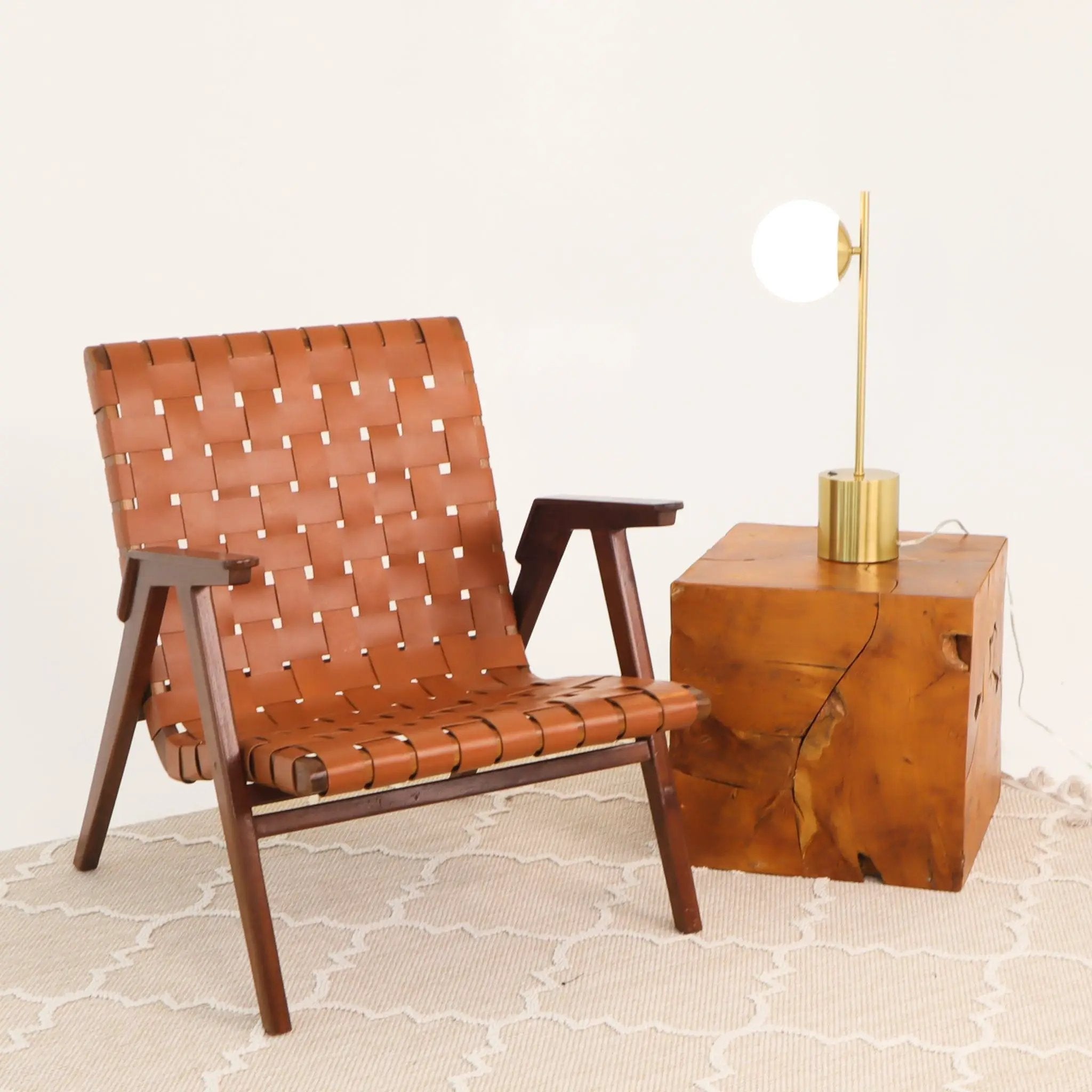 Ethereal - Modern Small Table Lamp, Desk Lamp Fixture With Globe Shade - Gold / White by Unique Piece Furniture