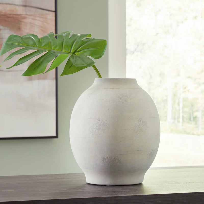 Clayson - Vase by Unique Piece Furniture