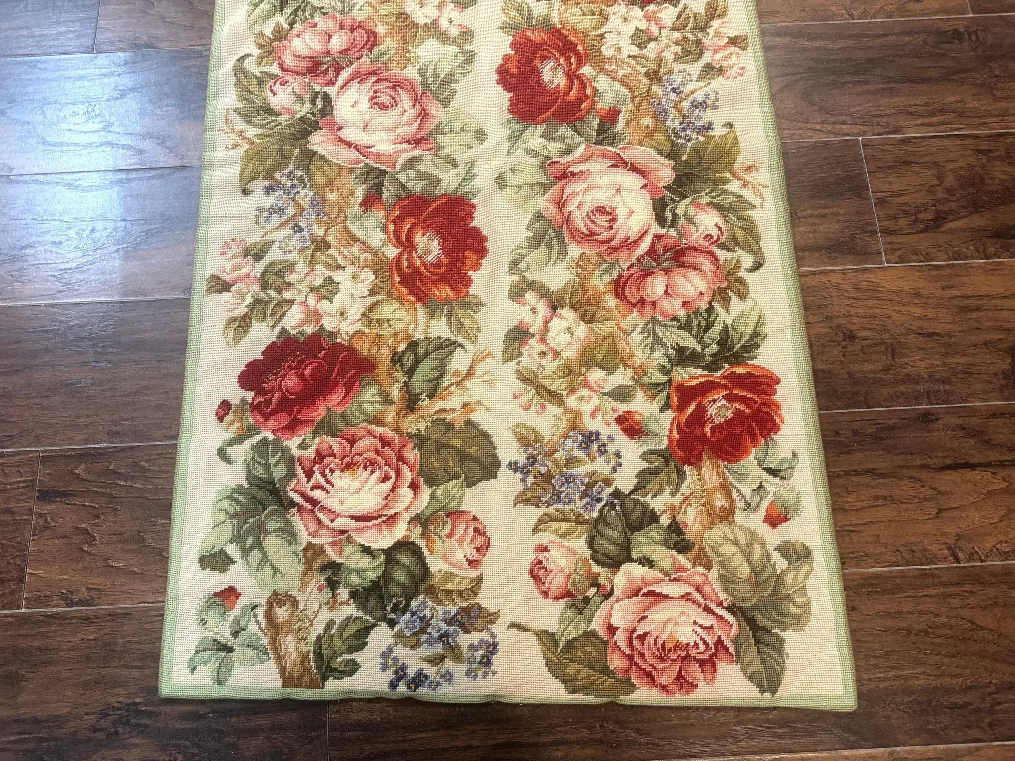 Small Needlepoint Rug 2.8 x 4.7, Floral, Vintage by Jewel Rugs