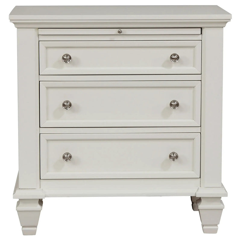 Sandy Beach 4-piece Queen Bedroom Set Cream White by Unique Piece Furniture