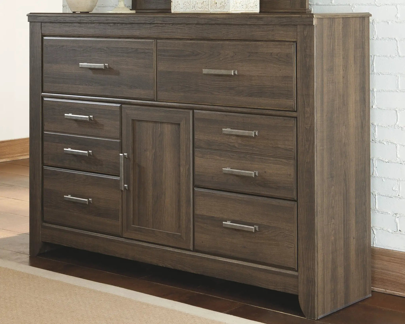 Juararo - Dresser by Unique Piece Furniture