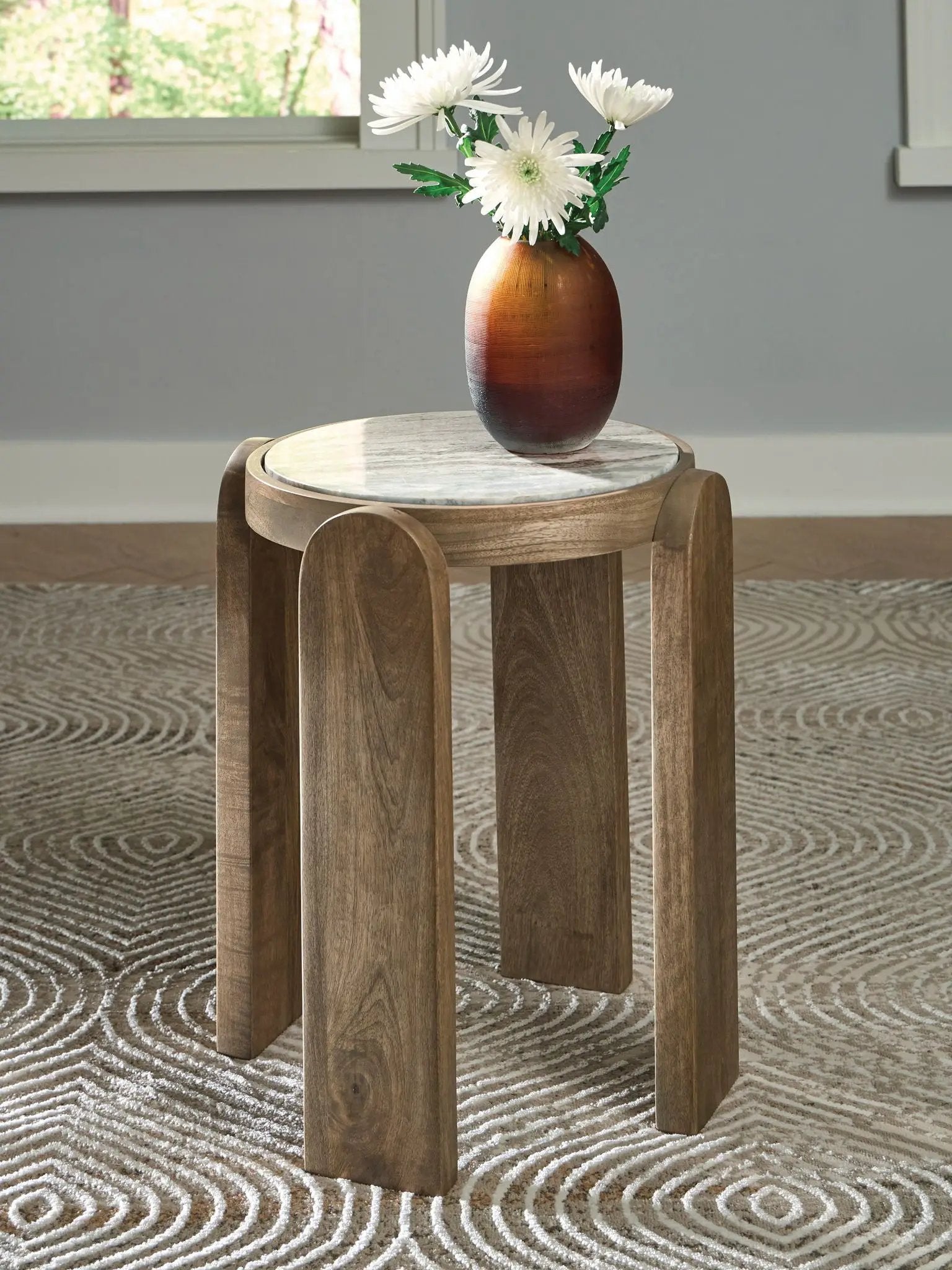 Gavrilley - Accent Table - Gray / White / Brown by Unique Piece Furniture