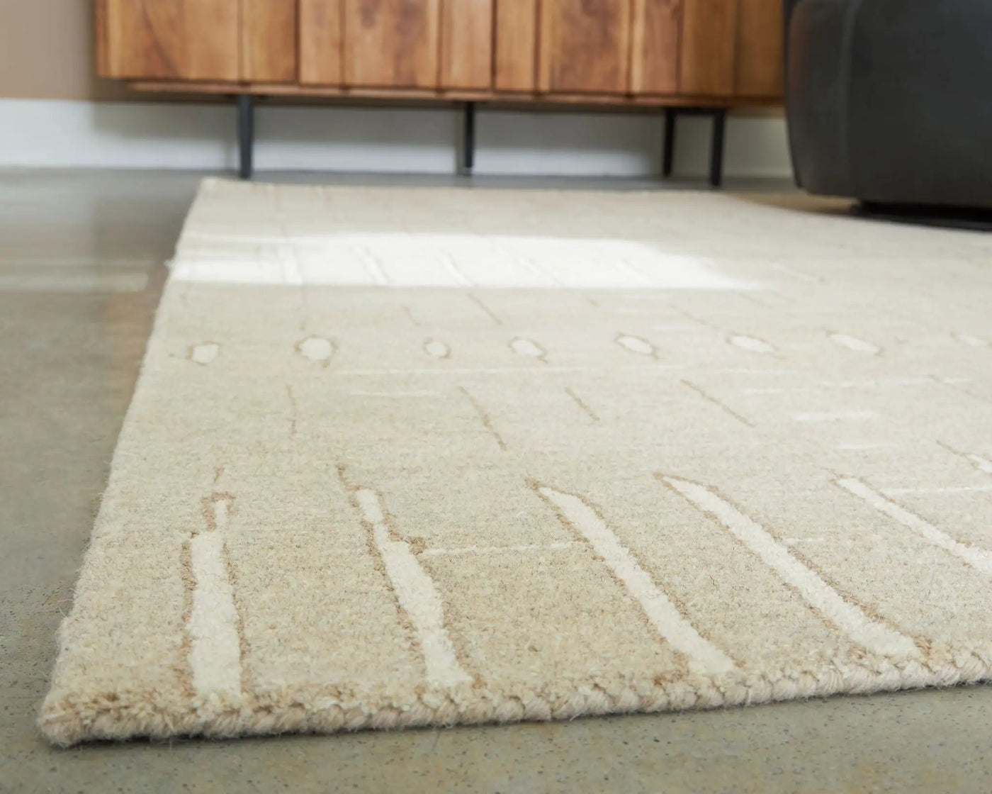 Wolbert - Rug by Unique Piece Furniture