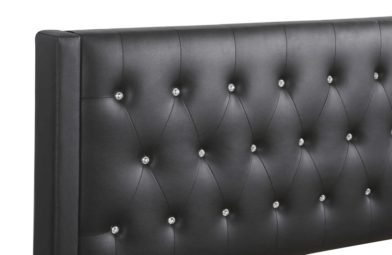 Stylish Bed For Spacious Rooms Contemporary by Unique Piece Furniture
