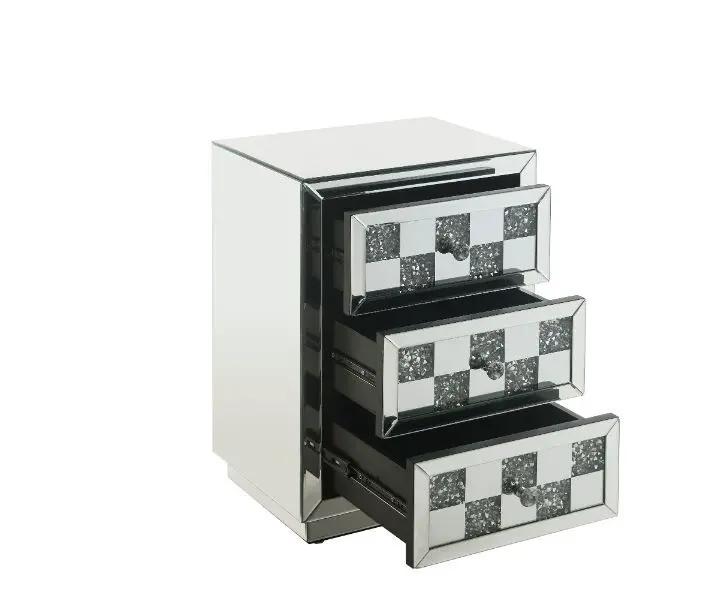 Noralie - 18" X 14" Accent Table With Faux Diamonds - Mirrored by Unique Piece Furniture