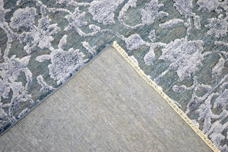 Modern Silver And Gray Hand Knotted Bamboo Silk 8x10 Area Rug by The Rug Decor