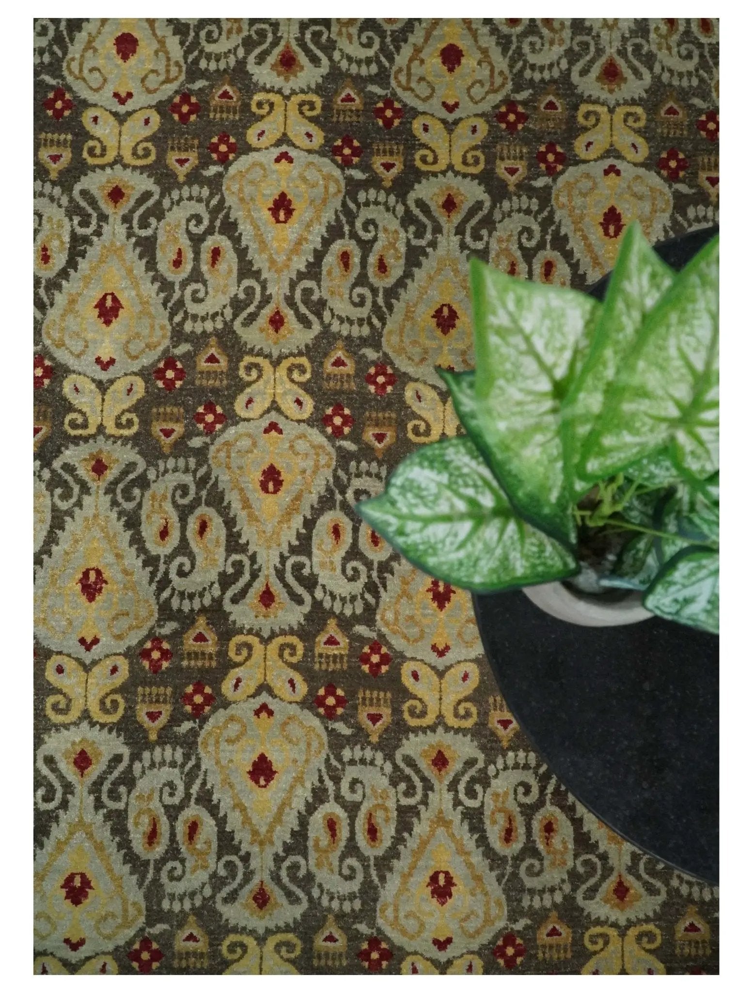 8x8 Round Fine Hand Knotted Brown and Beige Traditional Style Antique Wool Rug by The Rug Decor