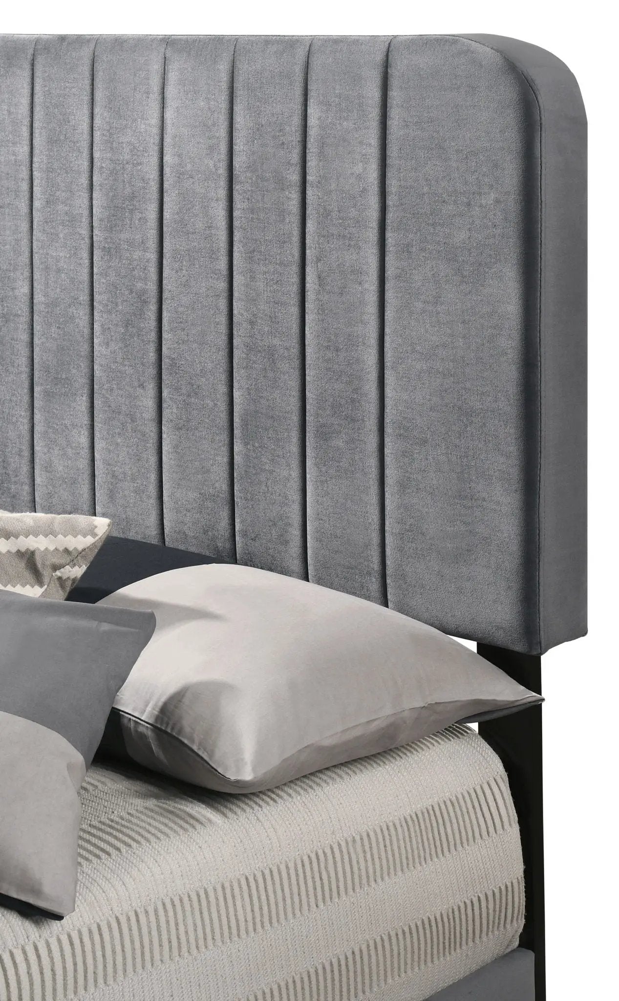 Channel Tufted Bed by HouseOfZazla