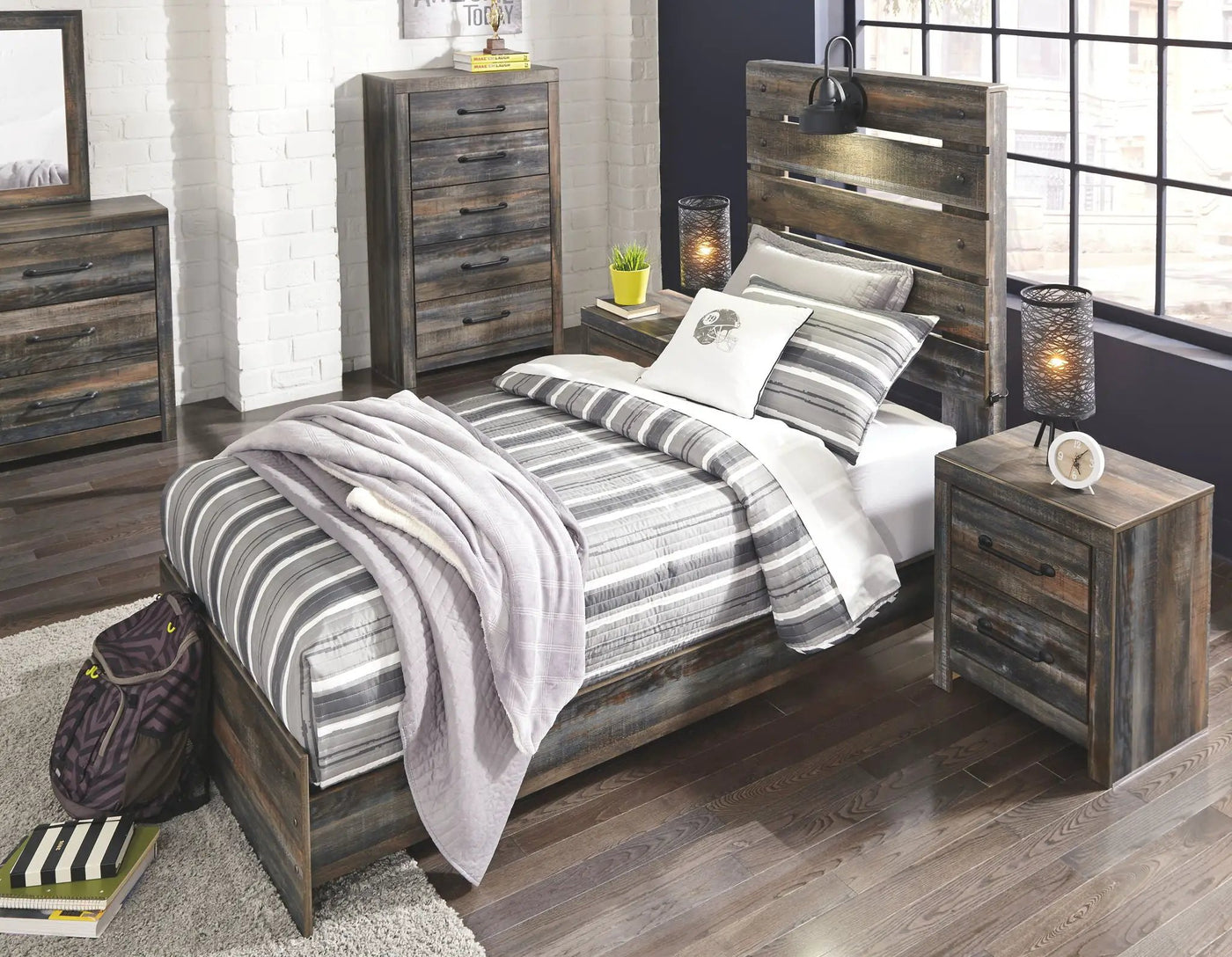 Drystan - Youth Panel Bedroom Set by Unique Piece Furniture
