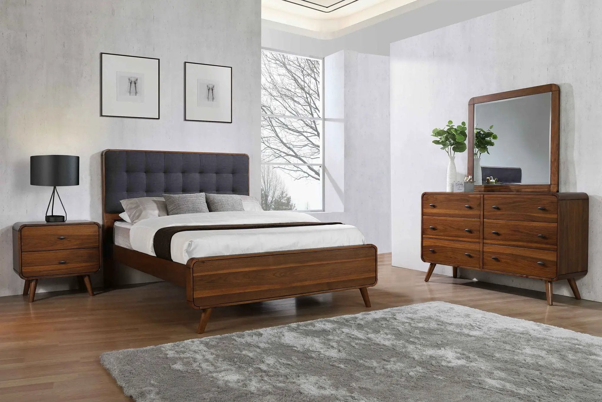 Robyn 4-piece Queen Bedroom Set Dark Walnut by Unique Piece Furniture